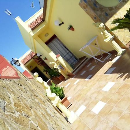 Casa De Candia Giurdignano Esterno foto